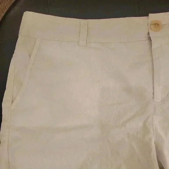 Dockers Women's Ivory 100% Cotton Chino Flat Front Shorts w Pockets - Picture 5 of 9